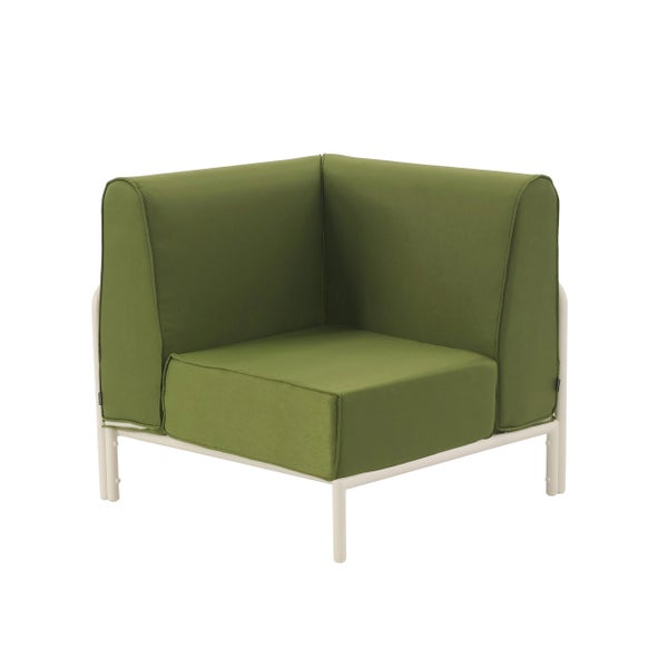 Modernes Lounge-Eckelement für den Außenbereich mit grünen Polstern und weißem Metallgestell.