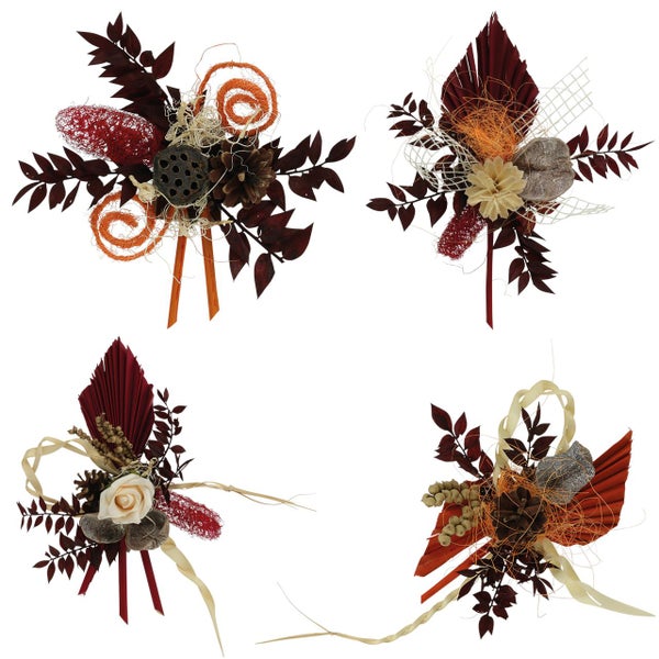 Gesteck mit Trockenblumen und Dekorationen, Arrangement aus natürlichen Materialien für Dekorationen