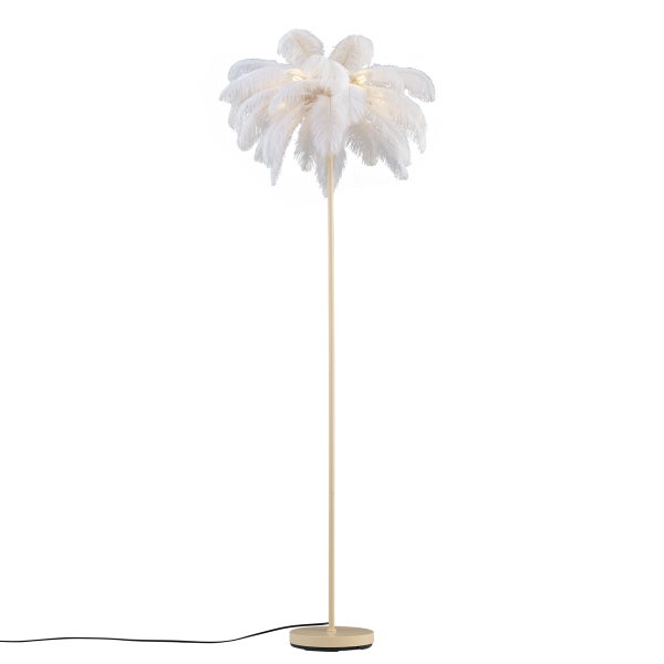 Stehlampe mit Lampenschirm aus weißen Federn im Palmen-Design und schlankem Standfuß.