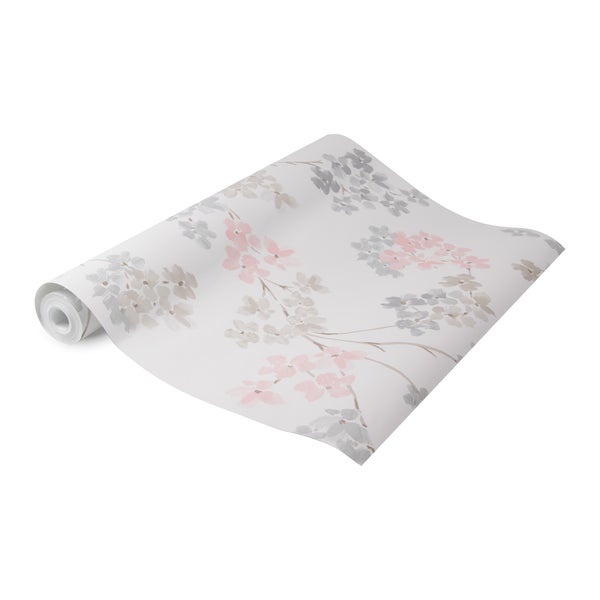 Tapetenrolle mit Blumenmuster