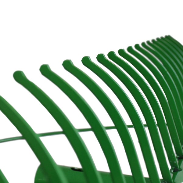 Laubbesen-Aufsatz aus grün beschichtetem Metall für die Gartenarbeit.