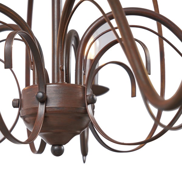 Detailansicht einer dekorativen Deckenleuchte aus Metall