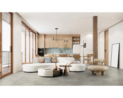 Modernes Wohnzimmer mit Sofa, Couchtisch und Holzelementen