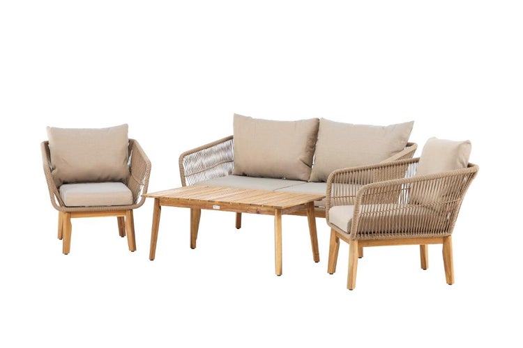 Gartenmöbel-Set bestehend aus Sofa, zwei Sesseln und Couchtisch aus Holz und Seilgeflecht inklusive Polstern.