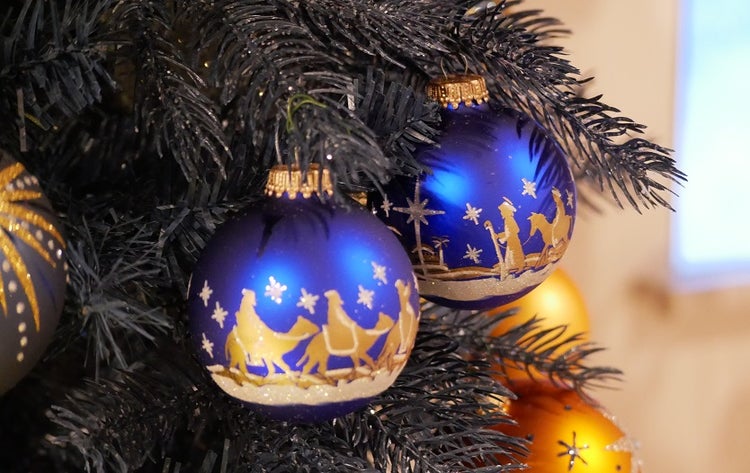 Satin-Königsblau 7cm Glaskugel mit Banddekor Bethlehem, 4 Stck., Weihnachtsbaumkugeln, Christbaumschmuck, Weihnachtsbaumanhänger