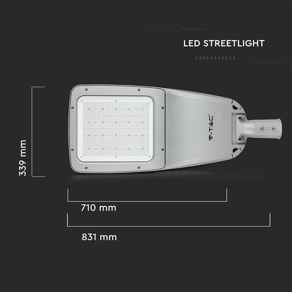 LED-Strassenleuchte mit den Massen 339 mm x 710 mm x 831 mm