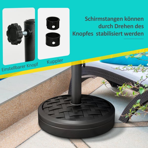 Sonnenschirmständer in Flechtoptik auf einer hellen Terrasse, mit verstellbarem Feststellknopf und zwei Adapterringen zur Stabilisierung der Schirmstange.