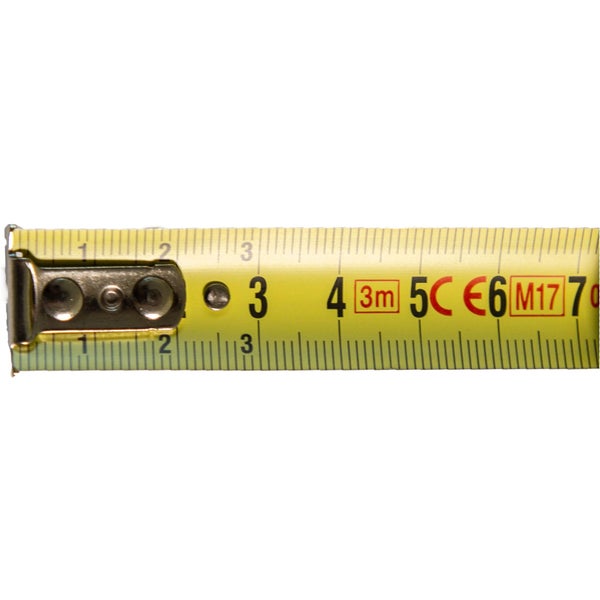 Detailansicht eines gelben Rollbandmasses mit Zentimeter- und Millimeterangaben