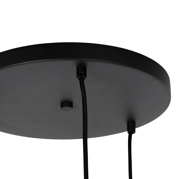 Detailaufnahme einer schwarzen Deckenleuchte mit Textilkabel