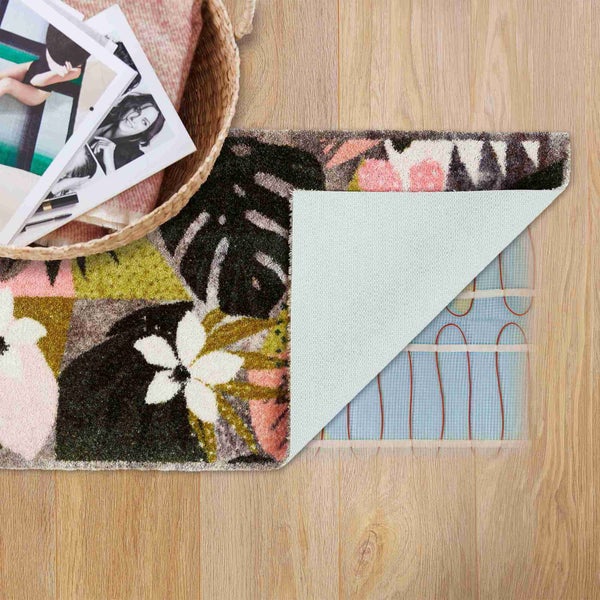 Teppich mit botanischem Muster und Fußbodenheizung