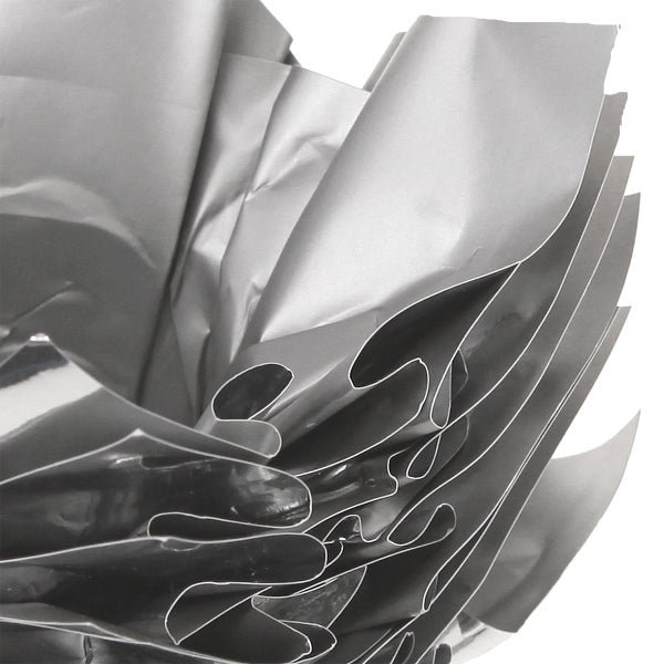 Nahaufnahme von metallischer Geschenkfolie