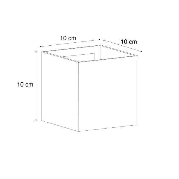 Maßskizze eines Würfels mit den Maßen 10 Zentimeter Höhe, 10 Zentimeter Breite und 10 Zentimeter Tiefe.