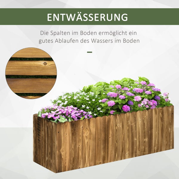Holzblumenkasten mit Blumen zur Entwässerung