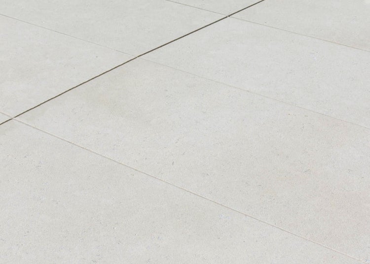 Wohnrausch Kalkstein Terrassenplatten SUES CREM 91,5 x 61 x 3 cm, sandgestrahlt, gebürstet, beige
