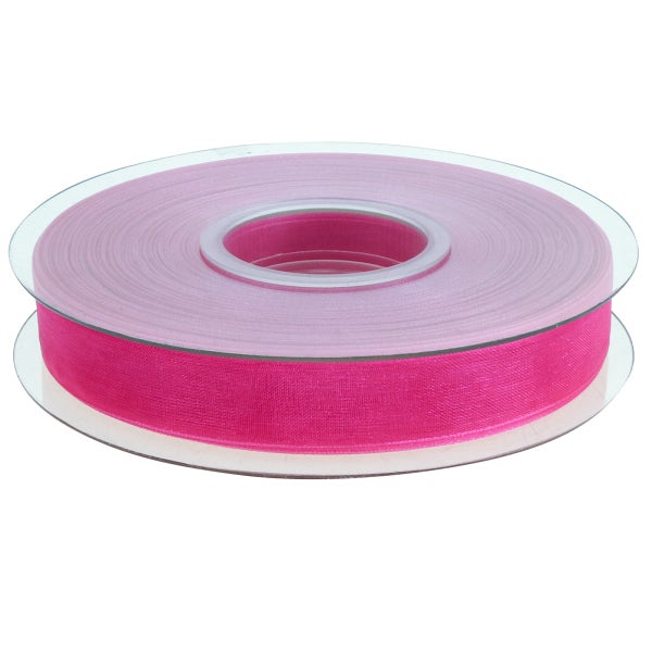 Pinkes Geschenkband auf einer Rolle