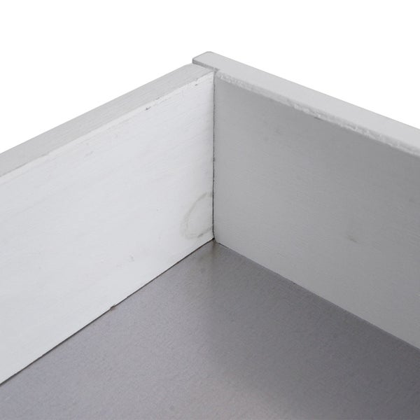 Detailansicht eines Schubladenelements aus Holz