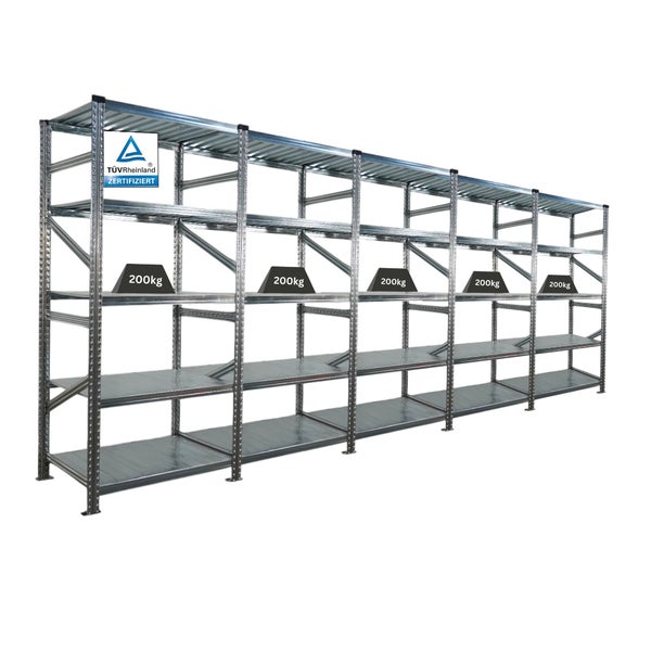 Langes Metallregal mit mehreren Ebenen und einer Tragfähigkeit von 200 kg pro Ebene sowie dem TÜV Rheinland Zertifiziert Zeichen
