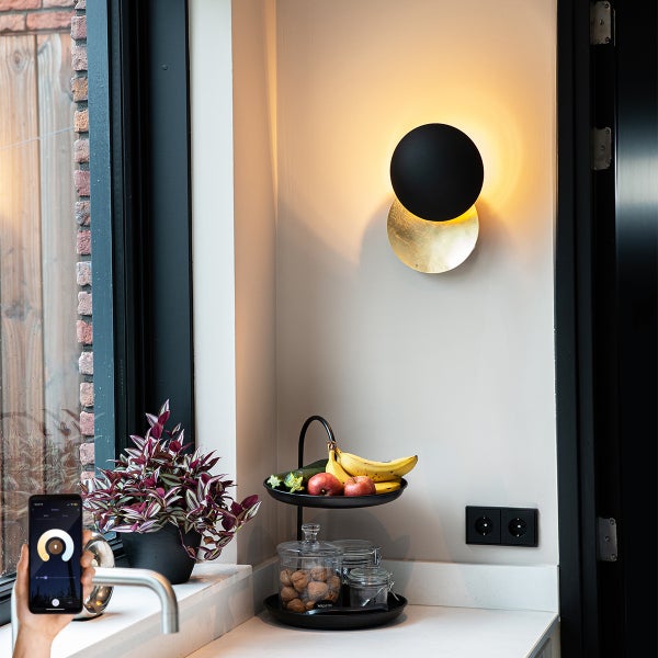 Smarte Wandleuchte Schwarz mit Gold inkl. Wifi G9 - Sunrise