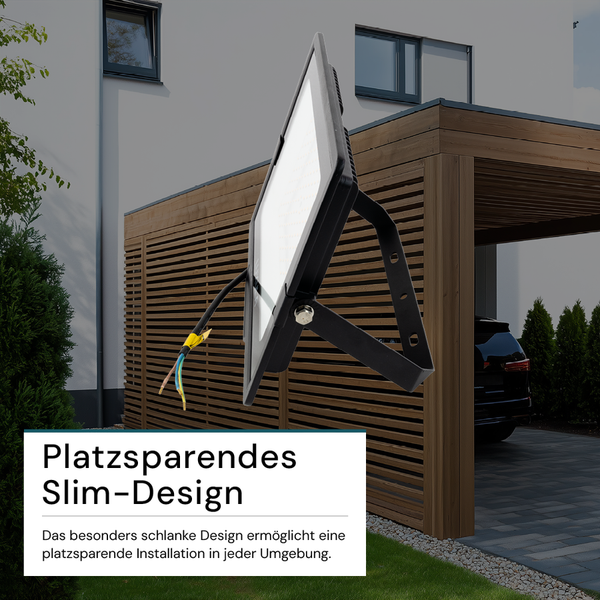 Schwarzer LED-Fluter mit schlankem Design zur platzsparenden Installation
