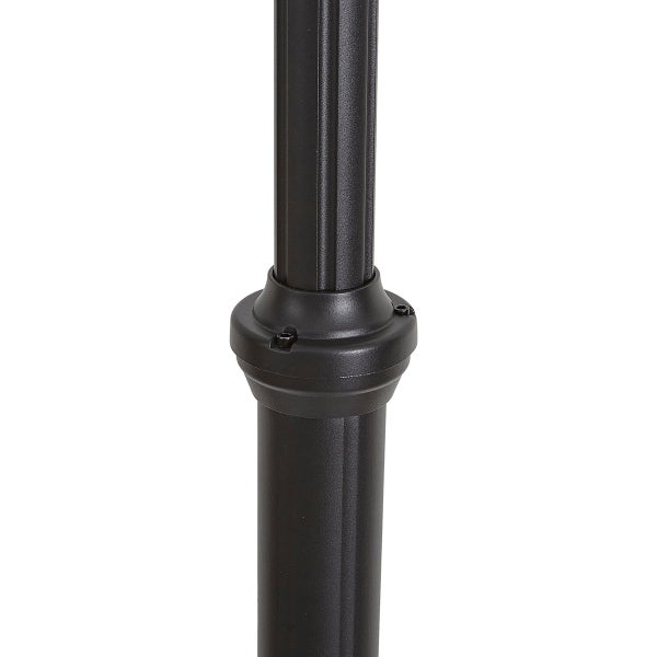 Verbindungsstück für eine Gartenleuchte mit geriffeltem Mast aus Metall