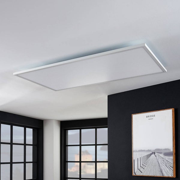 Lindby LED Panel / Deckenleuchte 119,5 x 59,5 cm, dimmbar RGB Backlight & wechselbare Lichtfarbe (3.000–6.000K) mit Fernbedienung Leuchtmittel