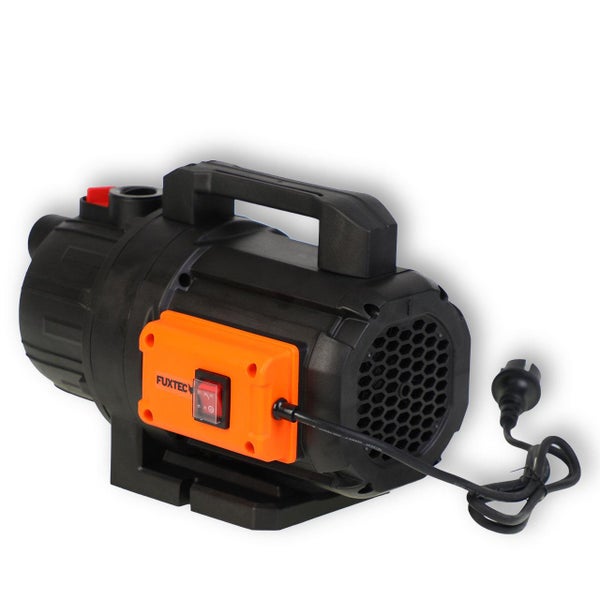 FUXTEC Gartenpumpe aus Kunststoff mit Tragegriff, Ein-Aus-Schalter und Netzkabel.