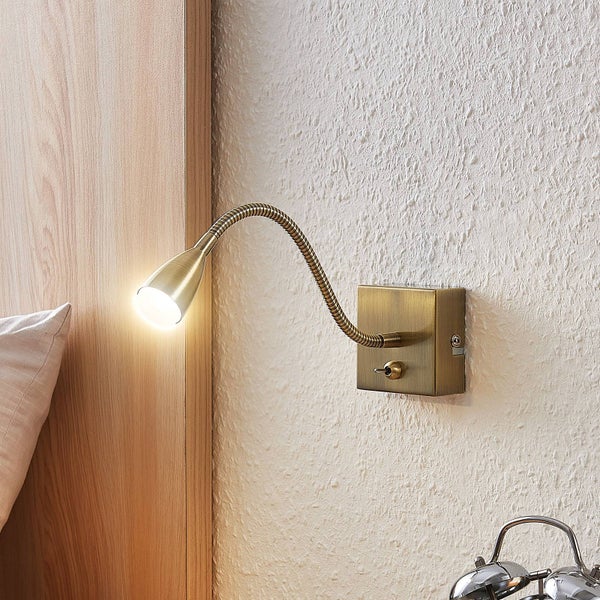 Lindby LED Wandleuchte, Wandlampe Innen Jolka (Modern) in Bronze aus Metall (1 flammig ) - Wandstrahler Wandbeleuchtung Schlafzimmer / Wohnzimmer Schlafzimmerleuchte
