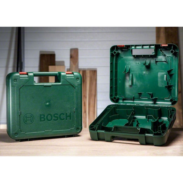 Bosch Werkzeugkoffer aus grünem Kunststoff mit Tragegriff und roten Verschlüssen.