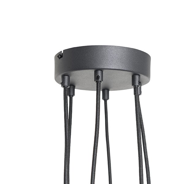 Deckenbefestigung mit mehreren Kabeln für eine Pendelleuchte