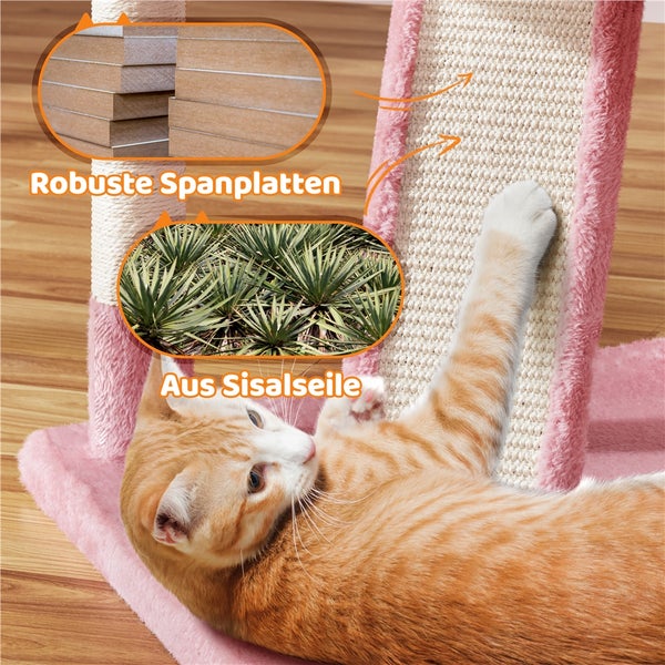 Katze auf einem Katzenkratzbaum aus Spanplatten und Sisalseil