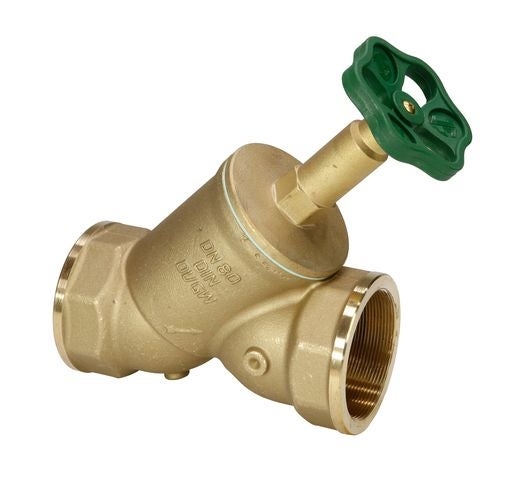Schrägsitzventil aus Messing mit grünem Handrad und Innengewinde, DVGW-zertifiziert.