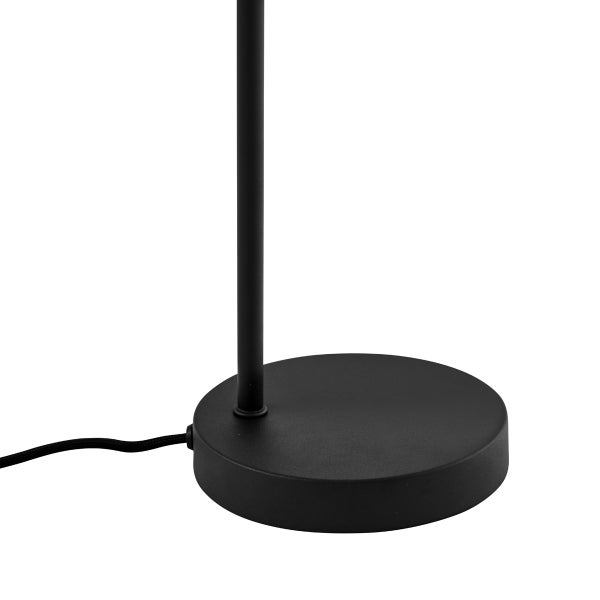 Detailaufnahme des Sockels einer Stehlampe