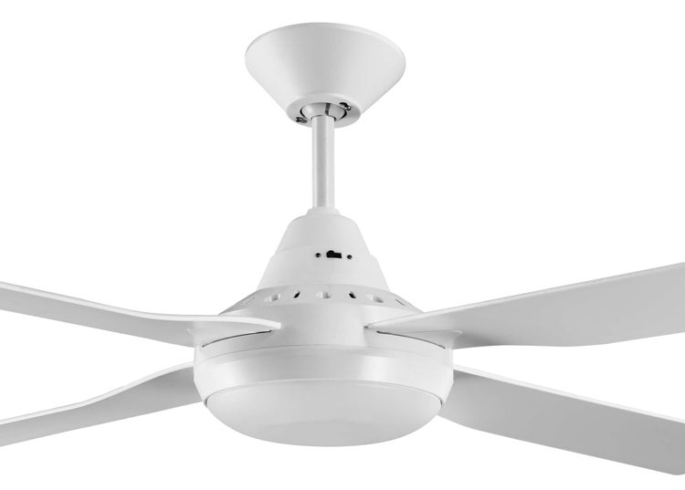 Deckenventilator mit vier Ventilatorfluegeln und integrierter Beleuchtung zur Deckenmontage