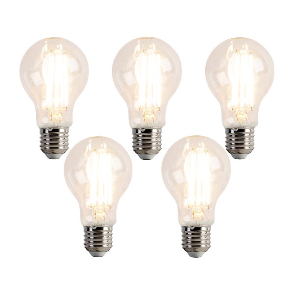 Fünf LED-Filament-Leuchtmittel in klassischer Birnenform mit E27-Sockel aus klarem Glas.