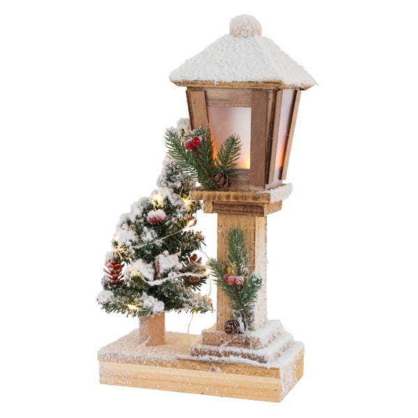 ECD Germany Dekorative Holz-Weihnachtslaterne mit LED-Beleuchtung, Warmweiß, 19x11,5x37 cm, batteriebetrieben, Timer, Deko Holzlaterne & Tanne beschneit, Weihnachtsdeko Innen, Weihnachtsdekoration