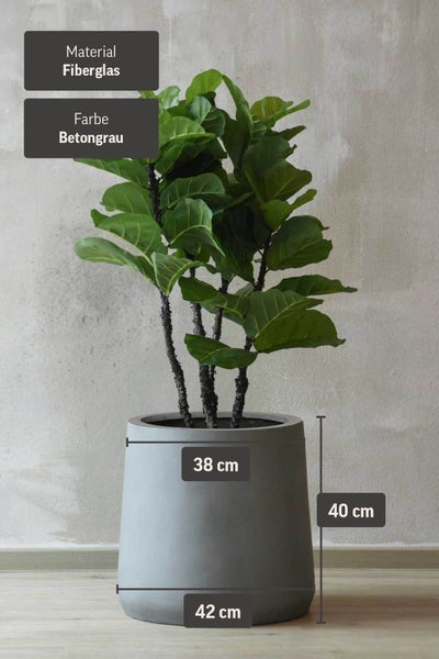 Rundes Pflanzgefäß aus Fiberglas in Betongrau, Höhe 40 Zentimeter, Durchmesser oben 38 Zentimeter, Durchmesser unten 42 Zentimeter.