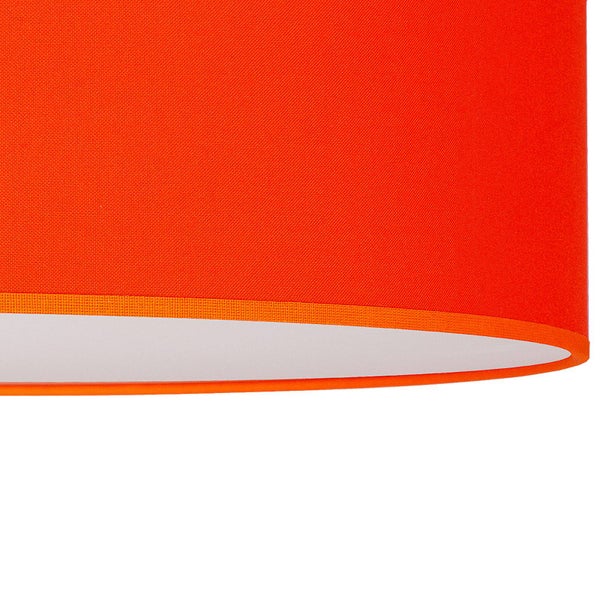Nahaufnahme eines orangefarbenen Lampenschirms