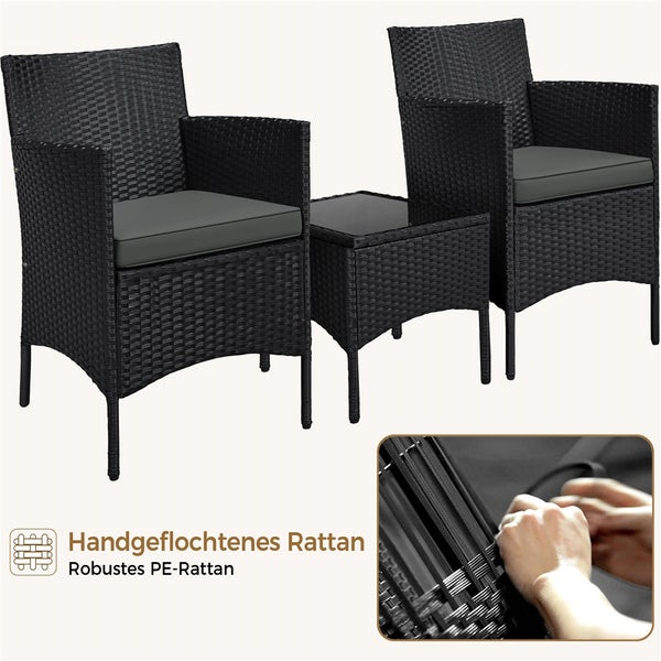 Gartenmöbelset mit zwei Sesseln, einem Tisch und Sitzkissen