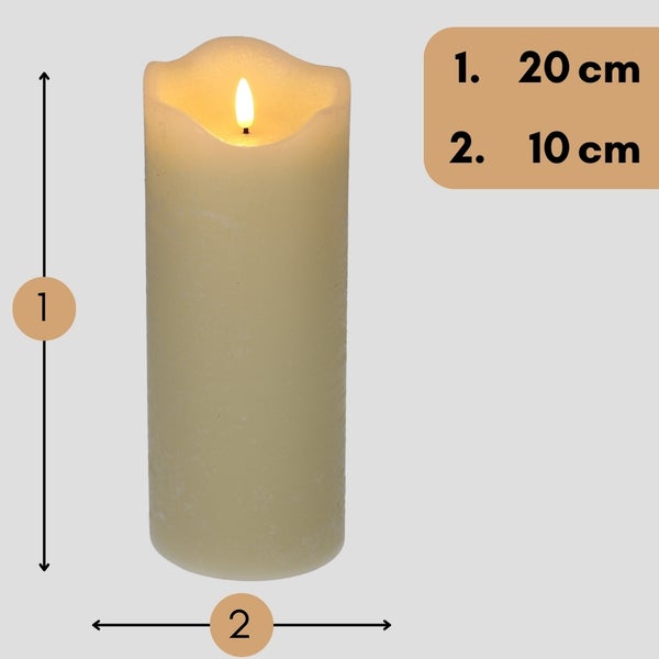 Dekorative LED-Kerze mit einer Höhe von 20 Zentimetern und einem Durchmesser von 10 Zentimetern.