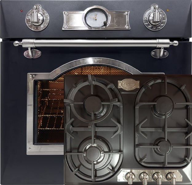 Kaiser Einbaubackofen und Gaskochfeld im Retro Design mit analogen Bedienelementen und gusseisernen Topfträgern