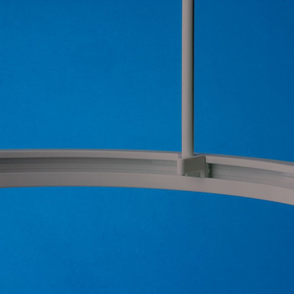 Gebogener Vorhangschienenverbinder mit Deckenhalterung für Vorhangschienensystem