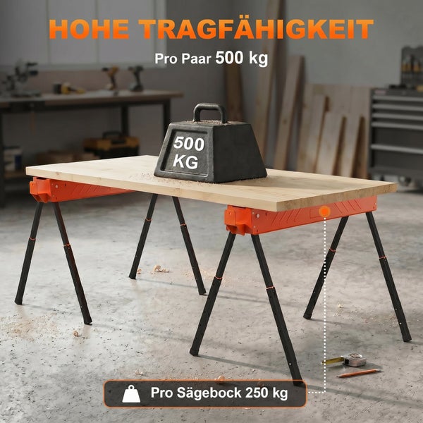 Zwei höhenverstellbare Arbeitsböcke tragen eine Holzplatte mit einem 500 Kilogramm Gewicht in einer Werkstattumgebung.