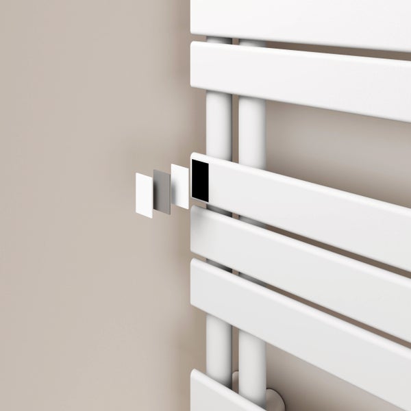 Detailansicht eines weißen Heizkörpers