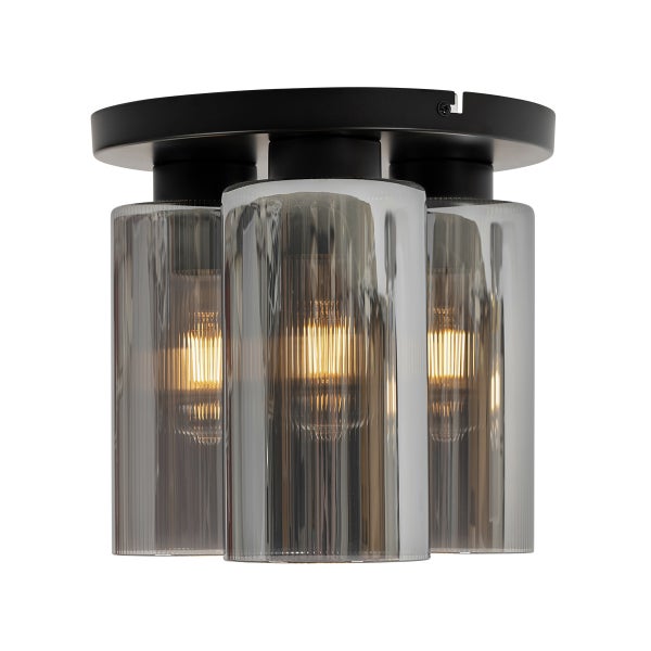 Deckenleuchte mit schwarzer Basis und drei zylindrischen, geriffelten Schirmen aus Rauchglas.
