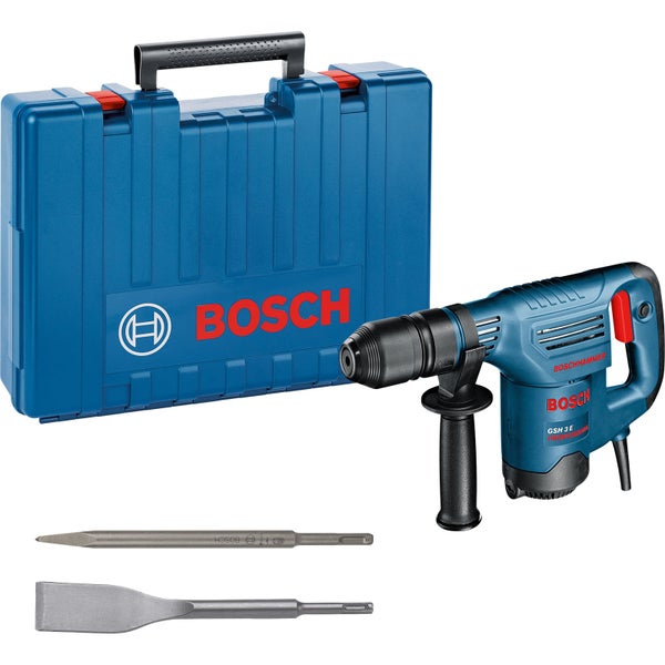 Bosch Professional Schlaghammer GSH 3 E mit blauem Transportkoffer mit Bosch Logo, einem Flachmeißel und einem Spitzmeißel.