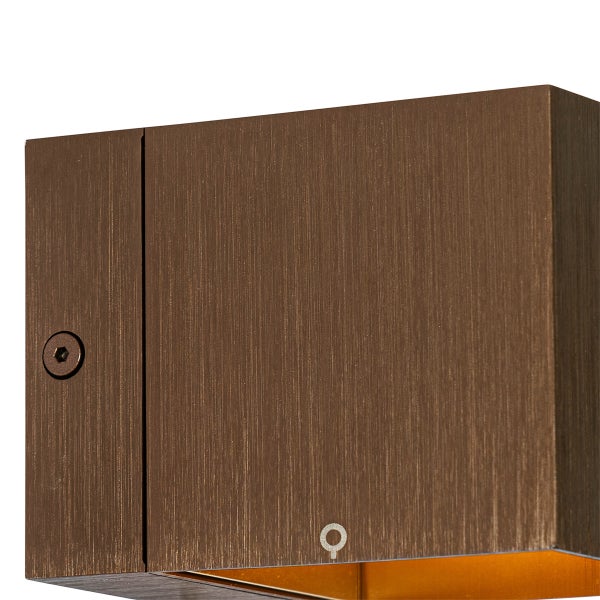 Wandleuchte aus Metall