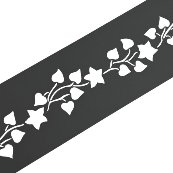 Dekoratives Zaunelement mit Blattmuster