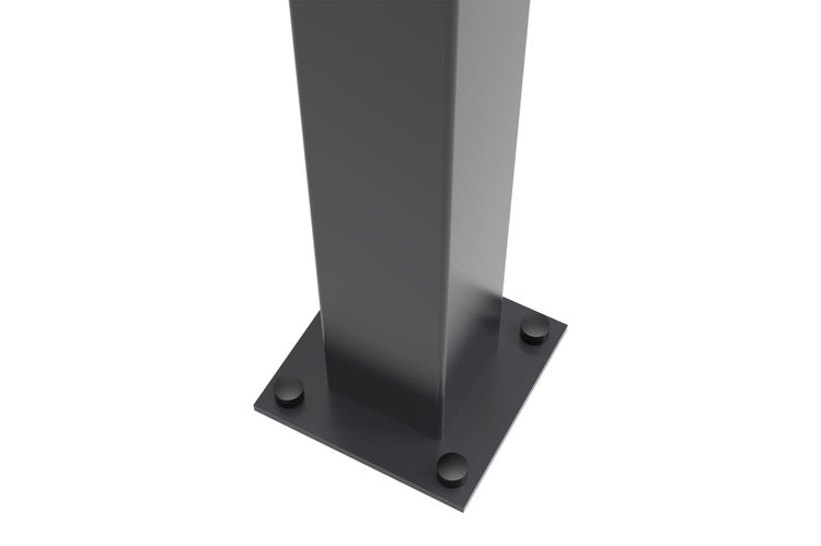Pfostenfuß eines quadratischen Metallpfostens mit Bodenplatte und vier Abdeckkappen.