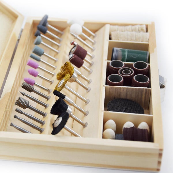 Werkzeugset für Rotationswerkzeuge in Holzkiste