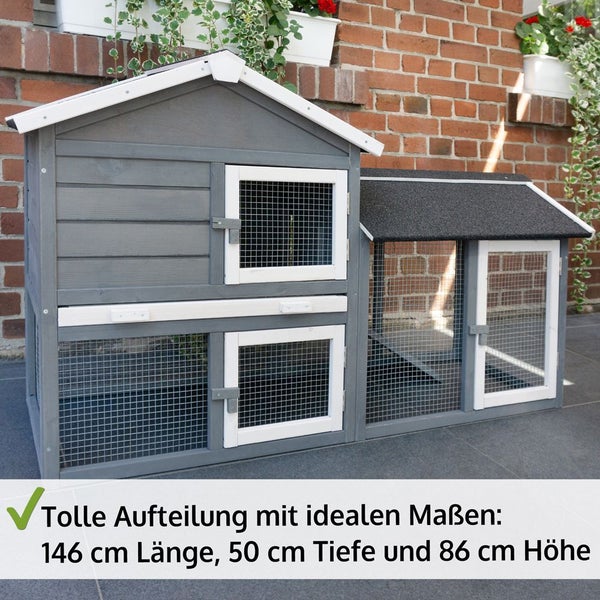 Kleintierstall aus Holz mit Freilaufgehege, zwei Ebenen, Maße 146 Zentimeter Länge, 50 Zentimeter Tiefe und 86 Zentimeter Höhe.